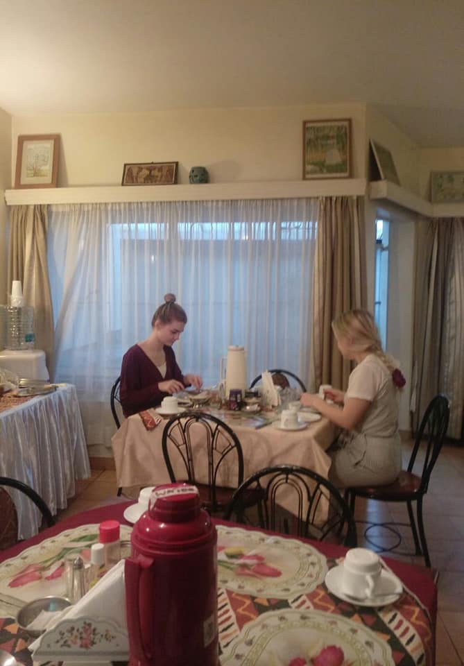 69701832_119033796137178_730986163715702784_n