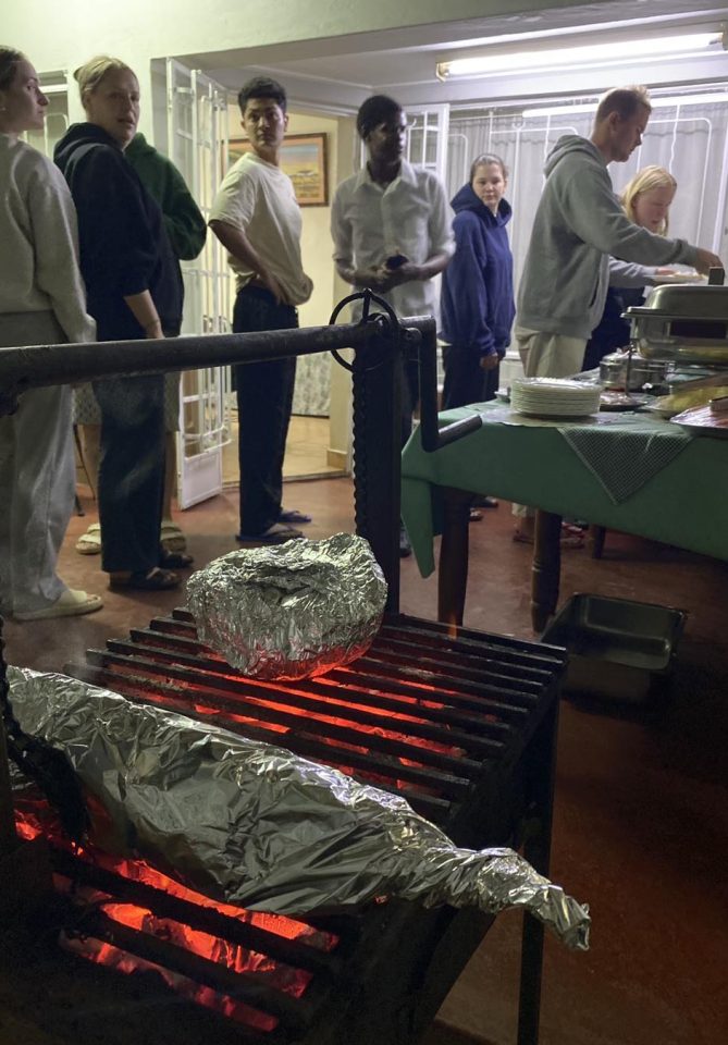 428656747_926244539501029_5087985692143257935_n